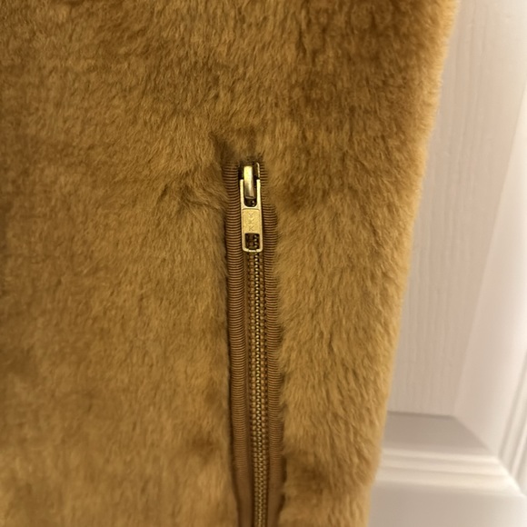 J Crew Faux Fur Vest - Picture 3 of 3